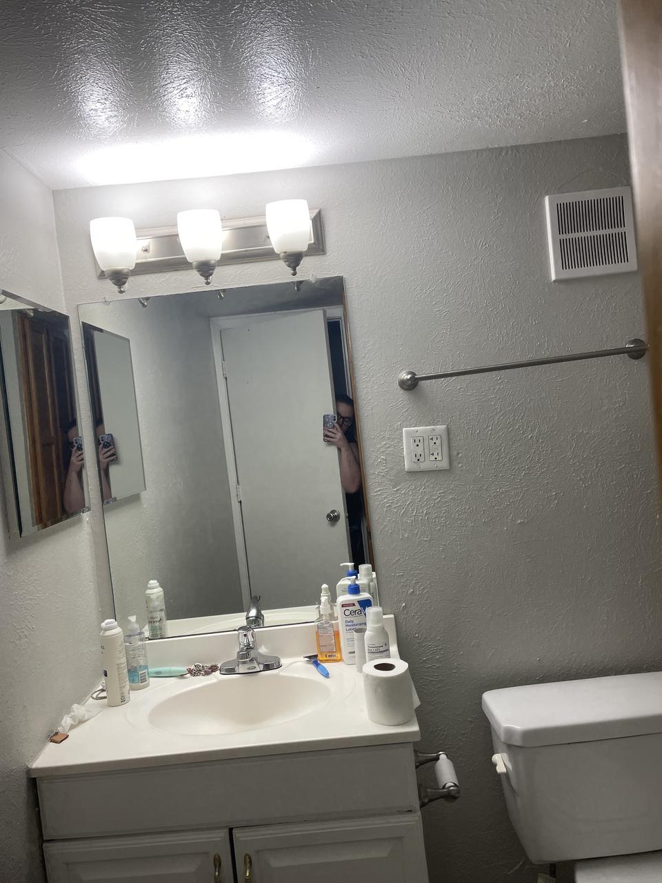 Profile photo 4 of 13