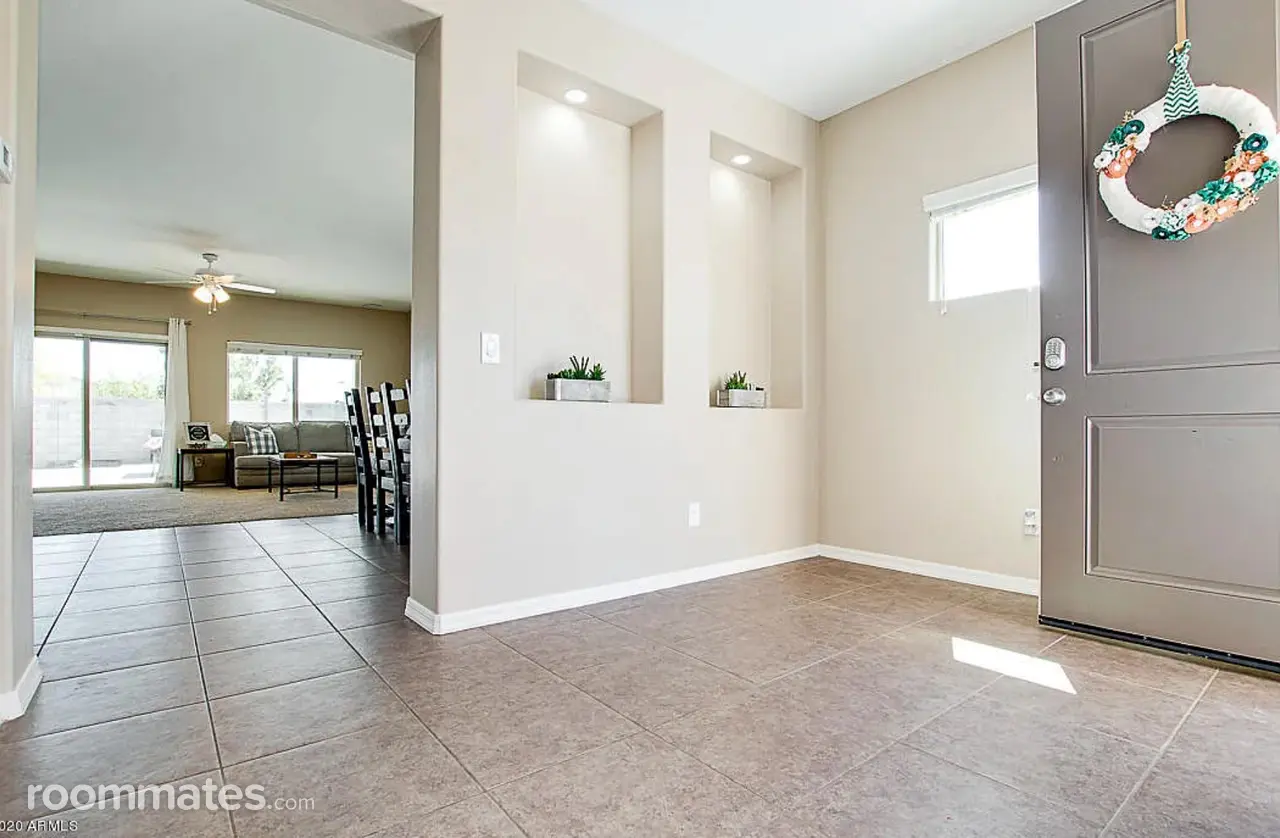 Profile photo 6 of 11