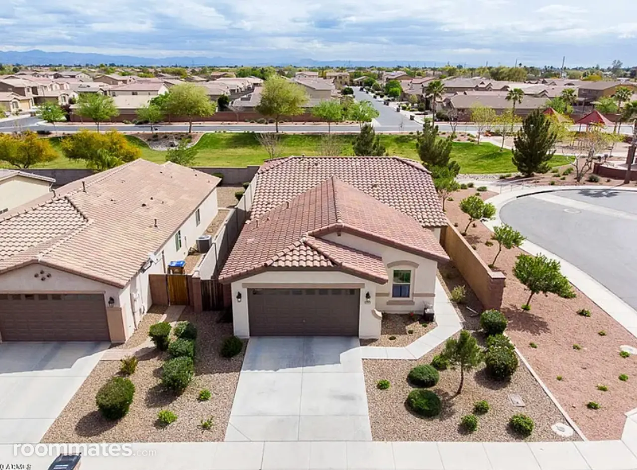 Profile photo 5 of 11