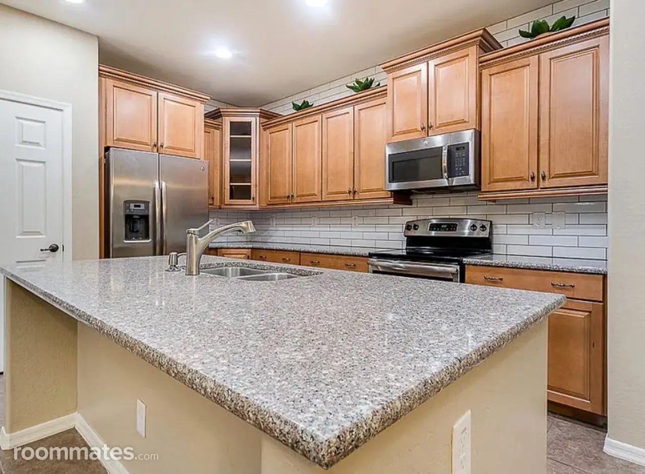 Profile photo 2 of 11