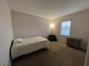 Room for rent in Moreno Valley, CA $800, house