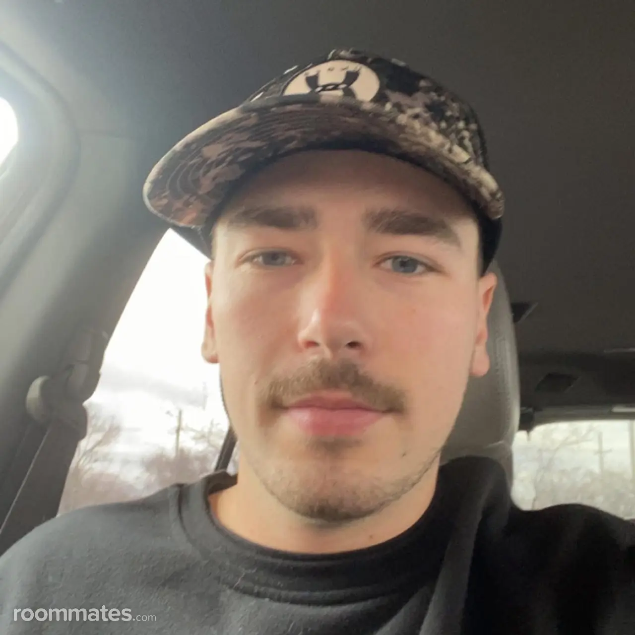 Profile photo 1 of 1