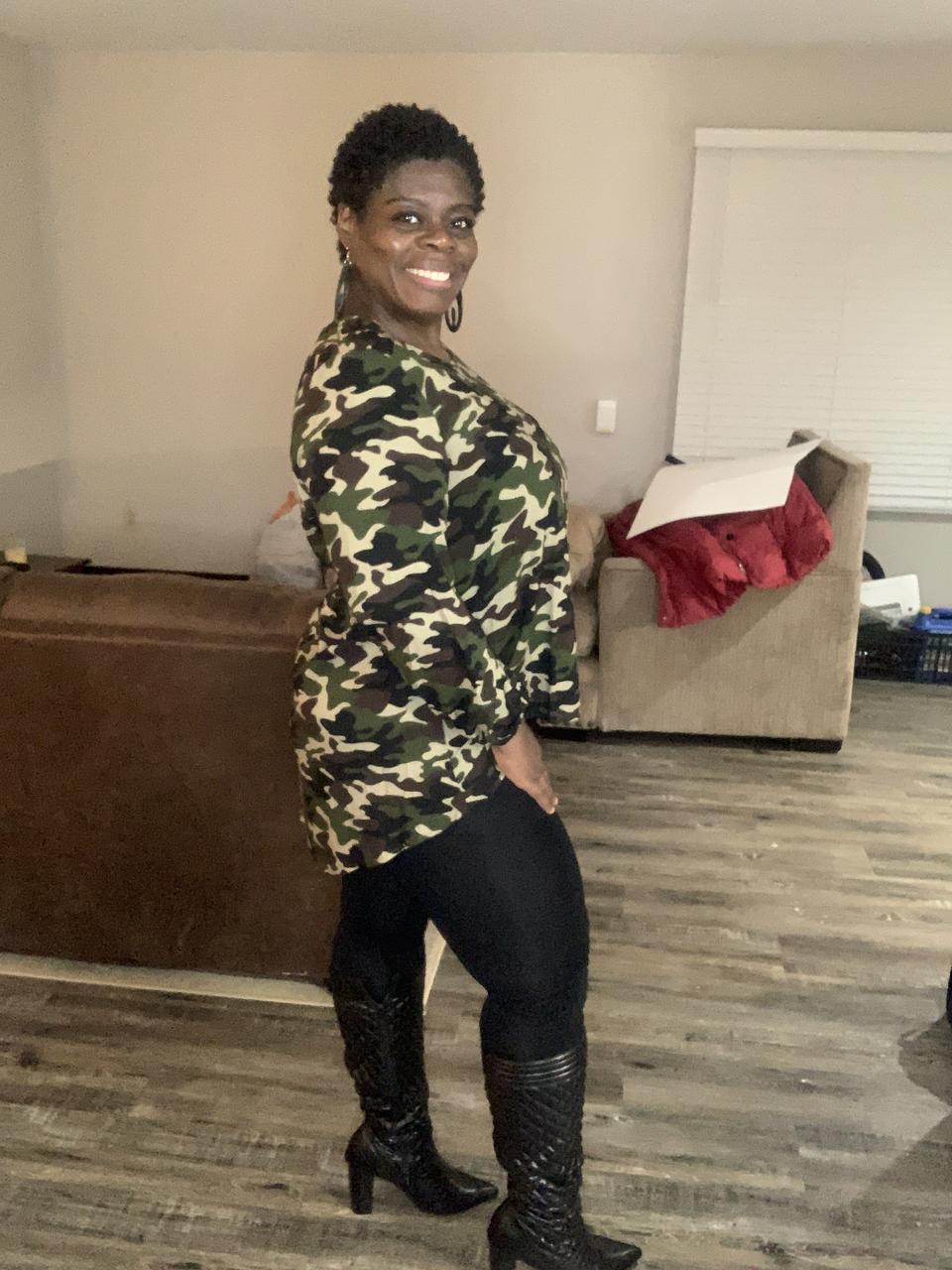 Profile photo 3 of 4