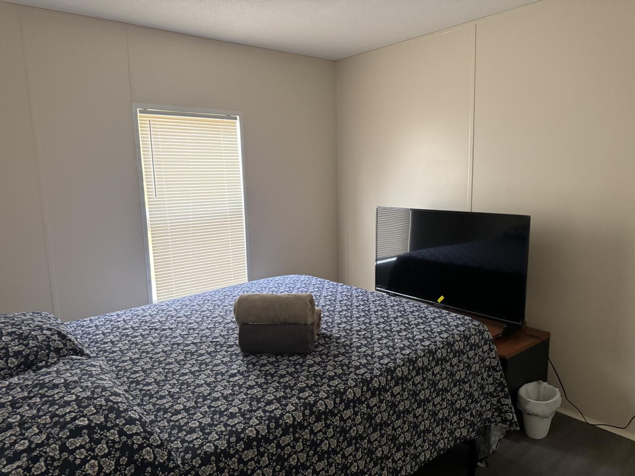 Profile photo 3 of 6