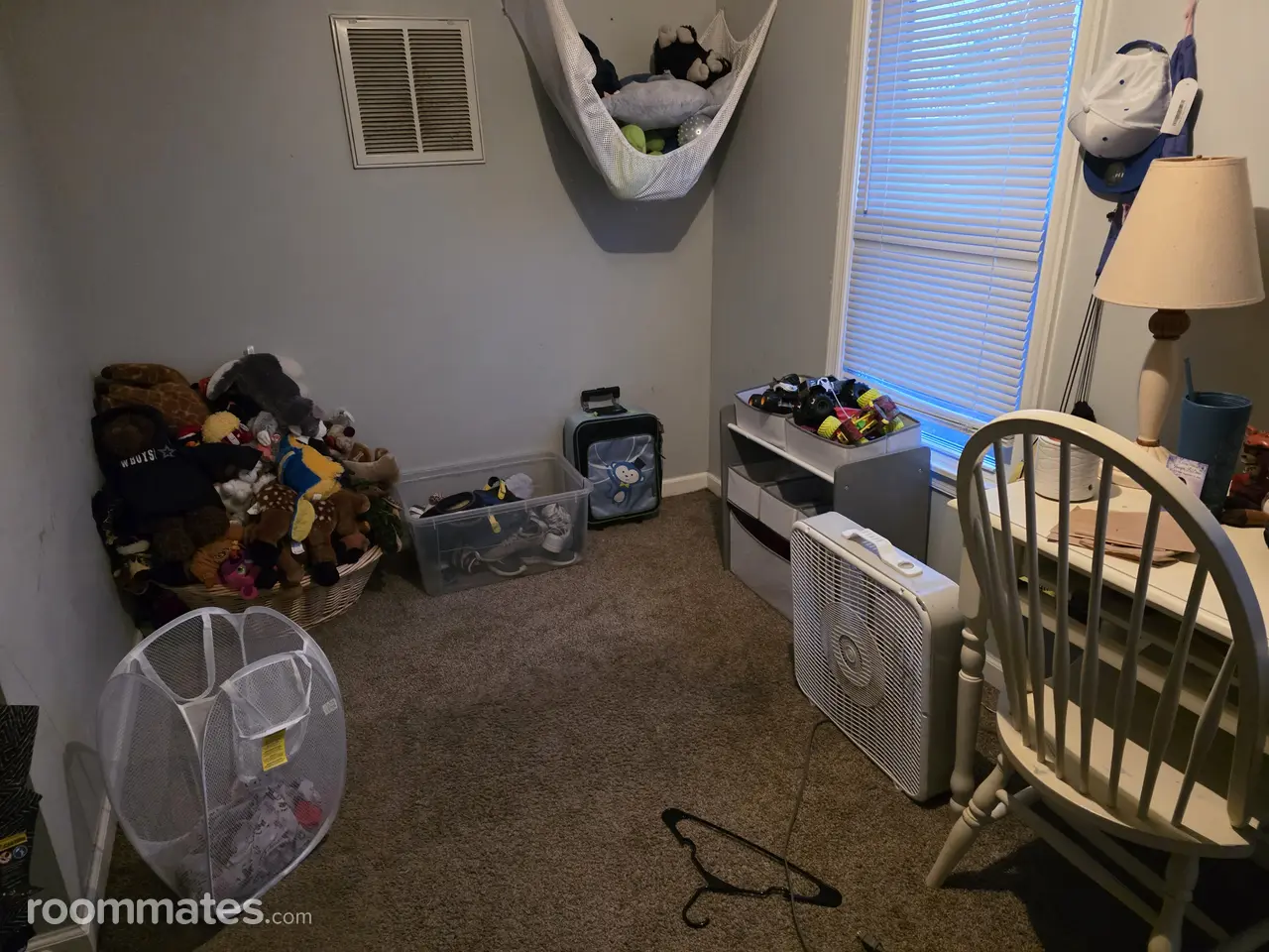 Profile photo 3 of 4