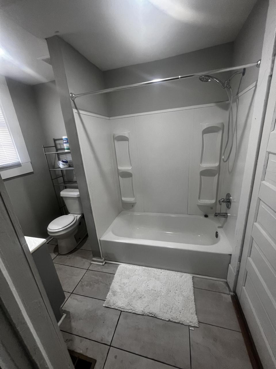 Profile photo 2 of 10