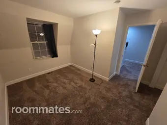 Room for rent in Aurora, CO $750, house