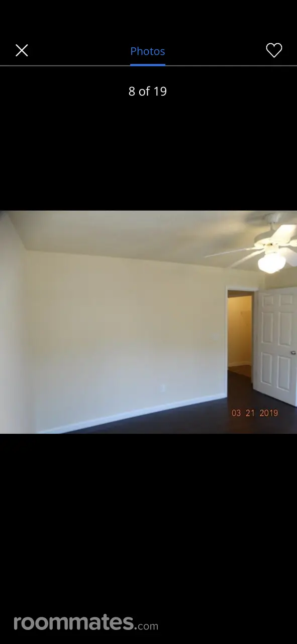 Profile photo 3 of 7