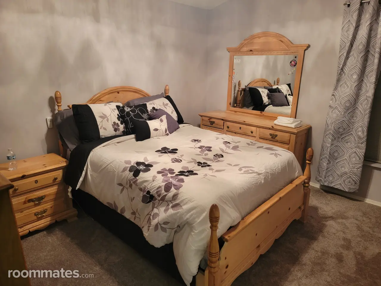 Profile photo 3 of 5