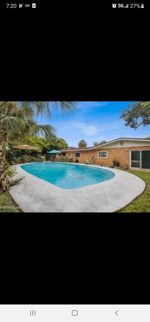 Profile photo 4 of 5