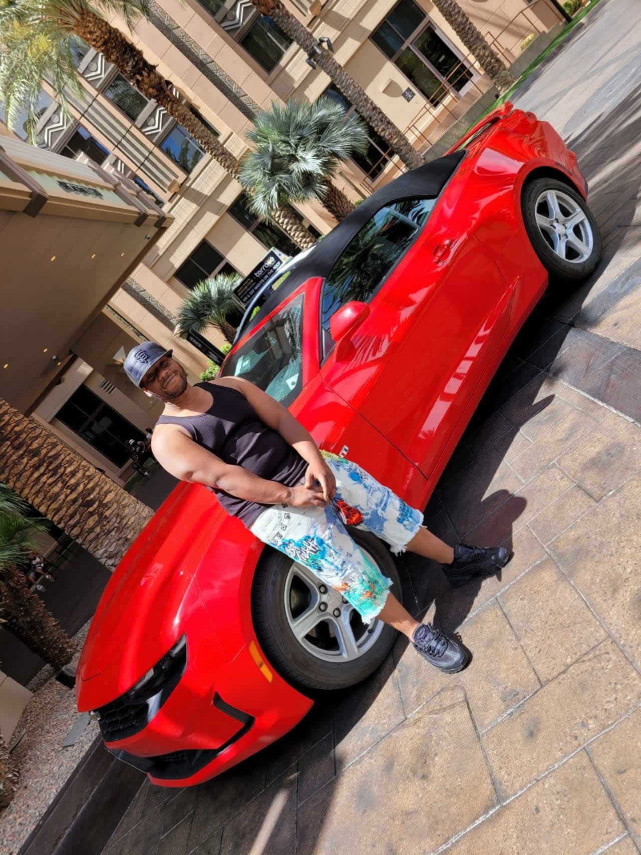 Profile photo 1 of 1