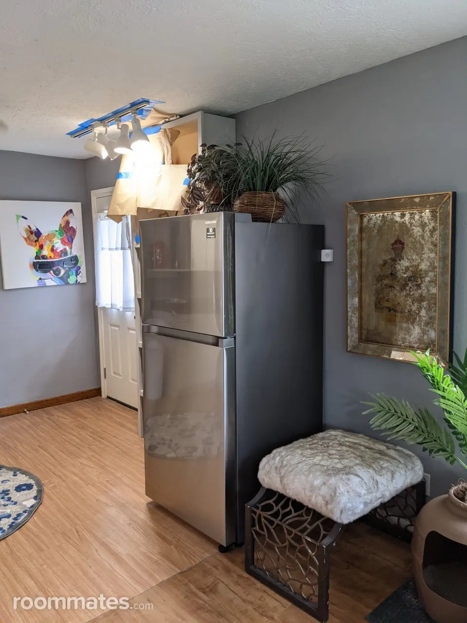 Profile photo 6 of 12