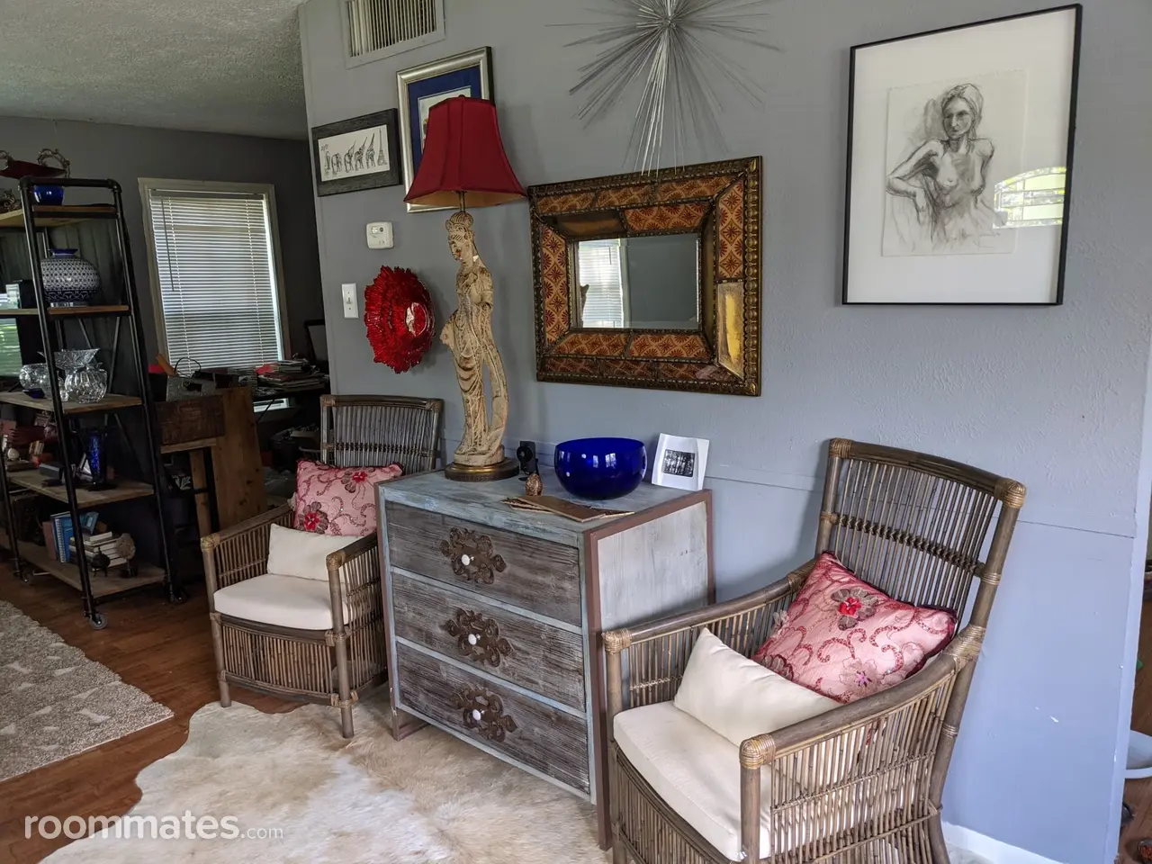 Profile photo 8 of 12