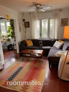 Room for rent in Los Angeles, CA $1195, house
