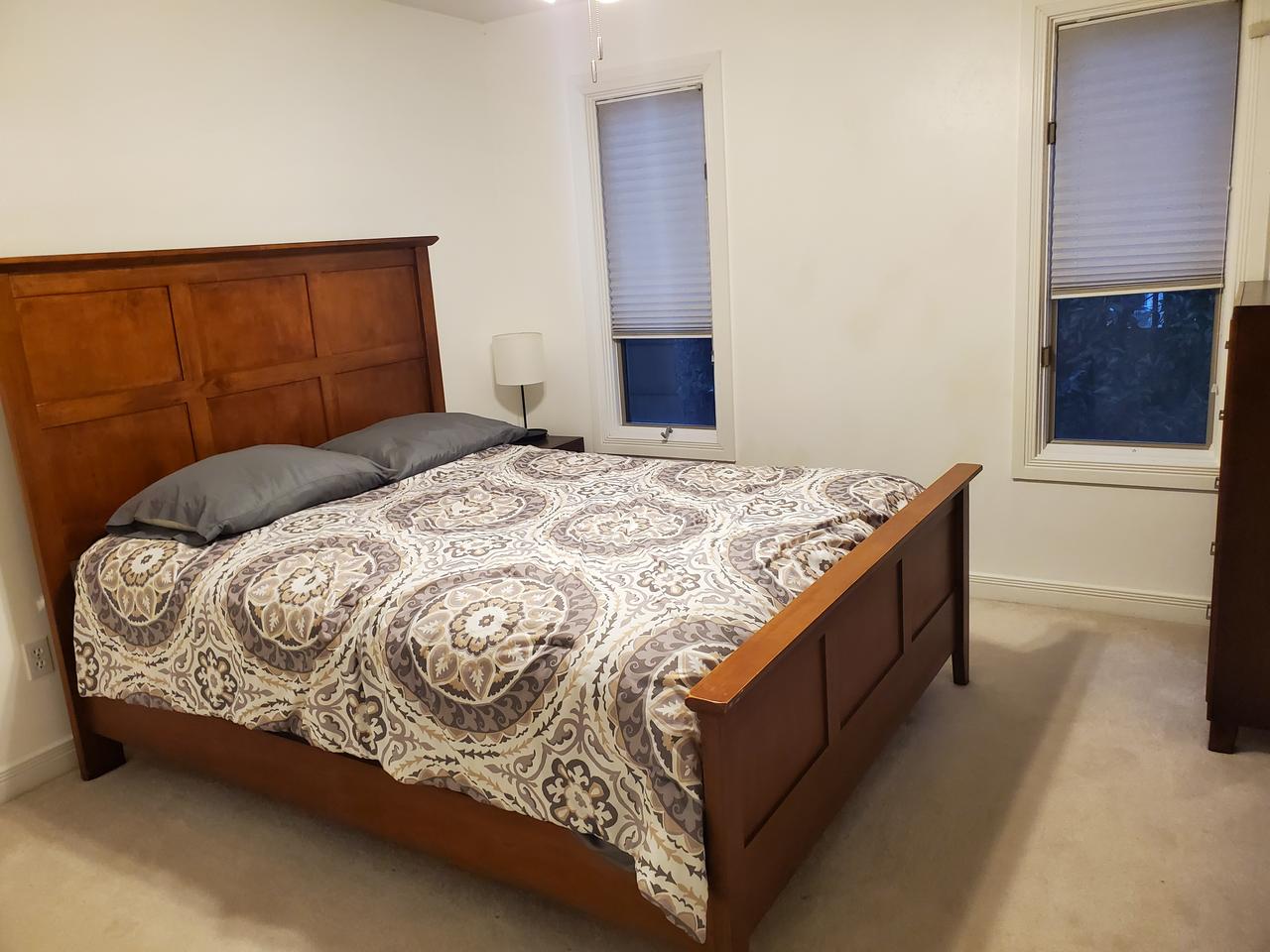 Profile photo 6 of 9