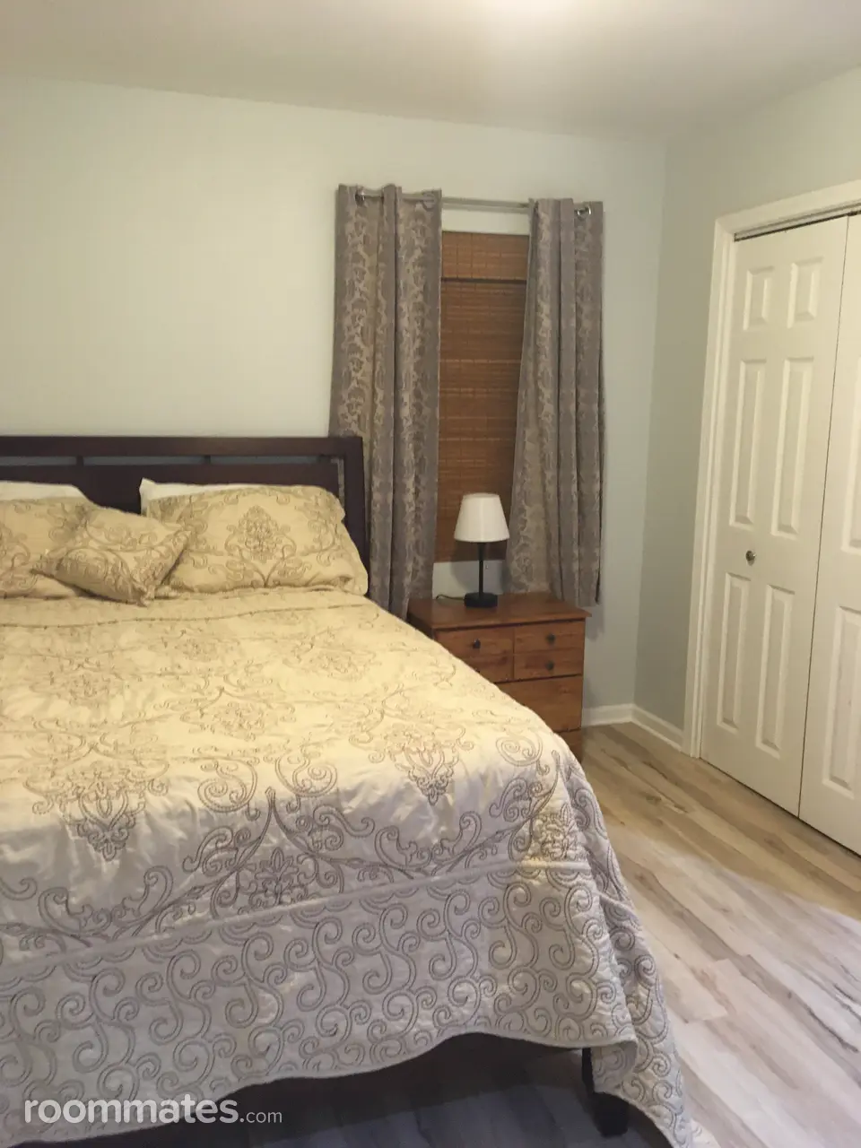 Profile photo 1 of 1