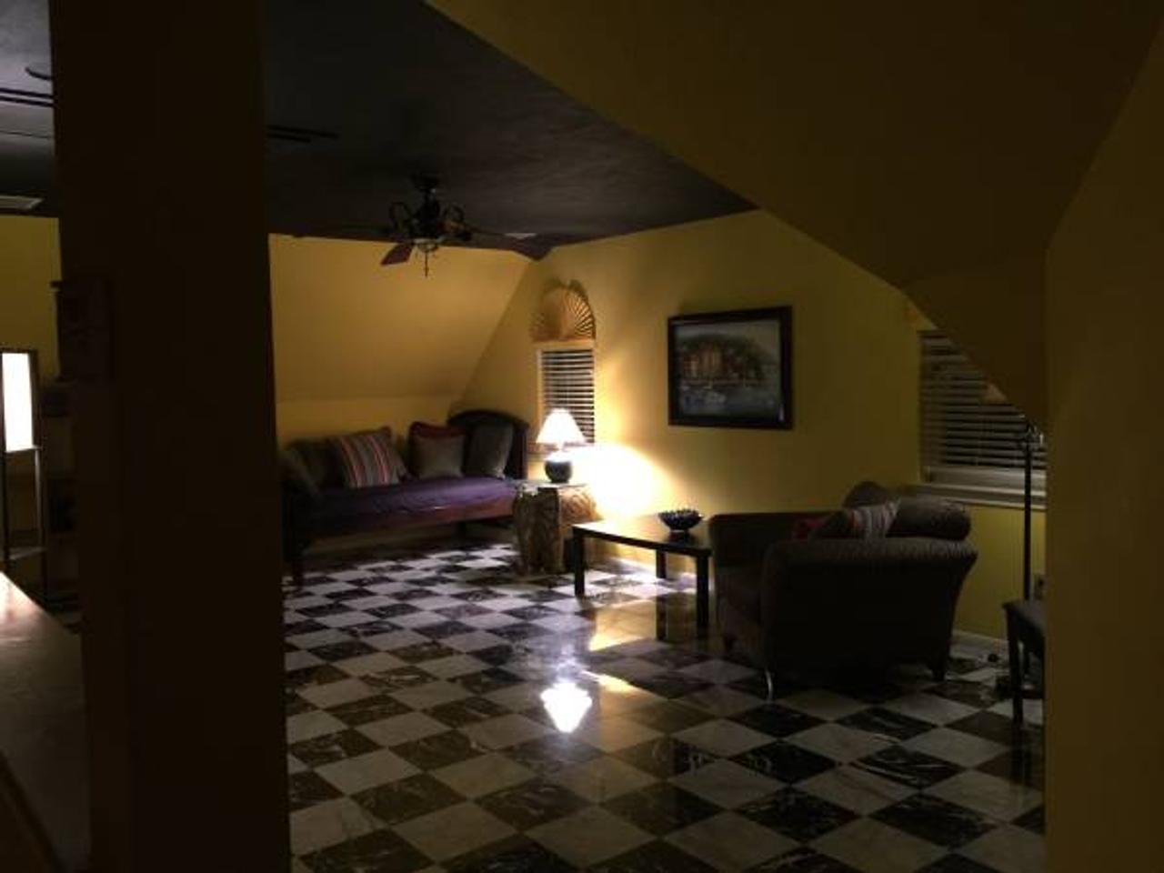 Profile photo 2 of 7