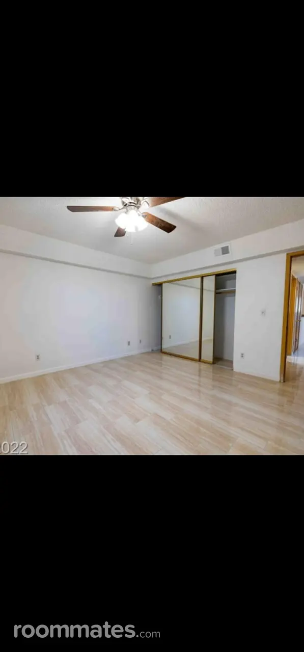 Profile photo 4 of 5