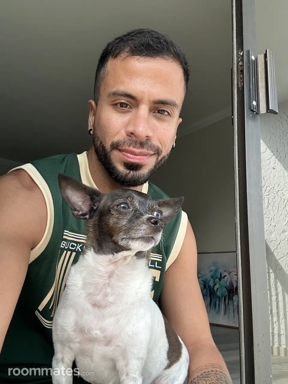 Profile photo 4 of 5