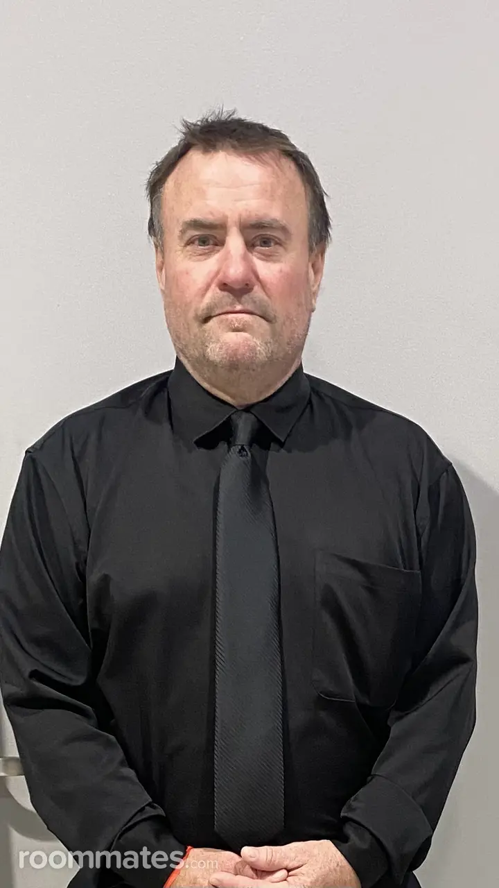 Profile photo 2 of 4