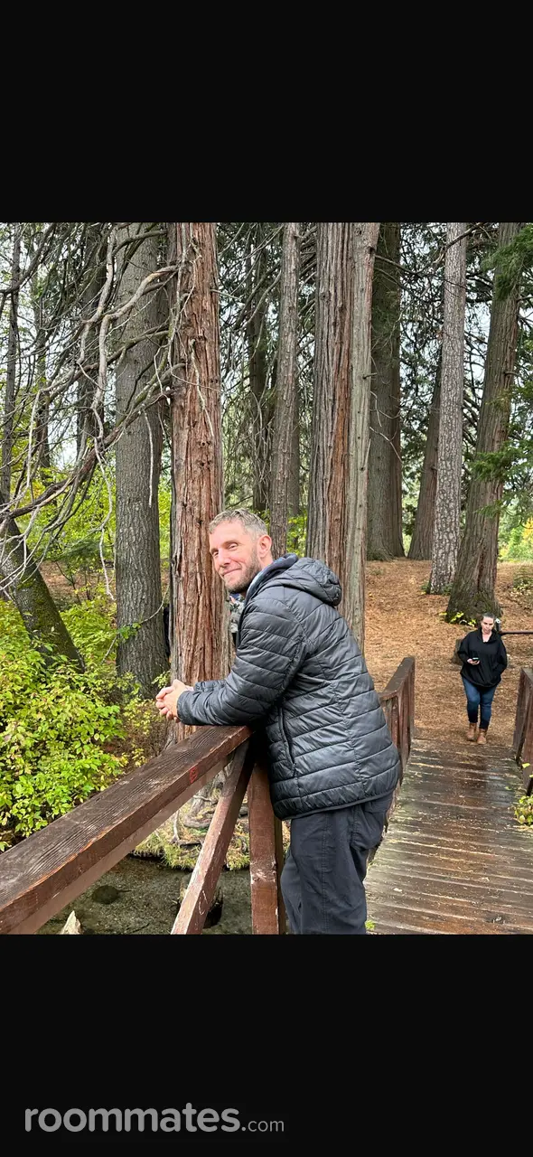 Profile photo 1 of 1