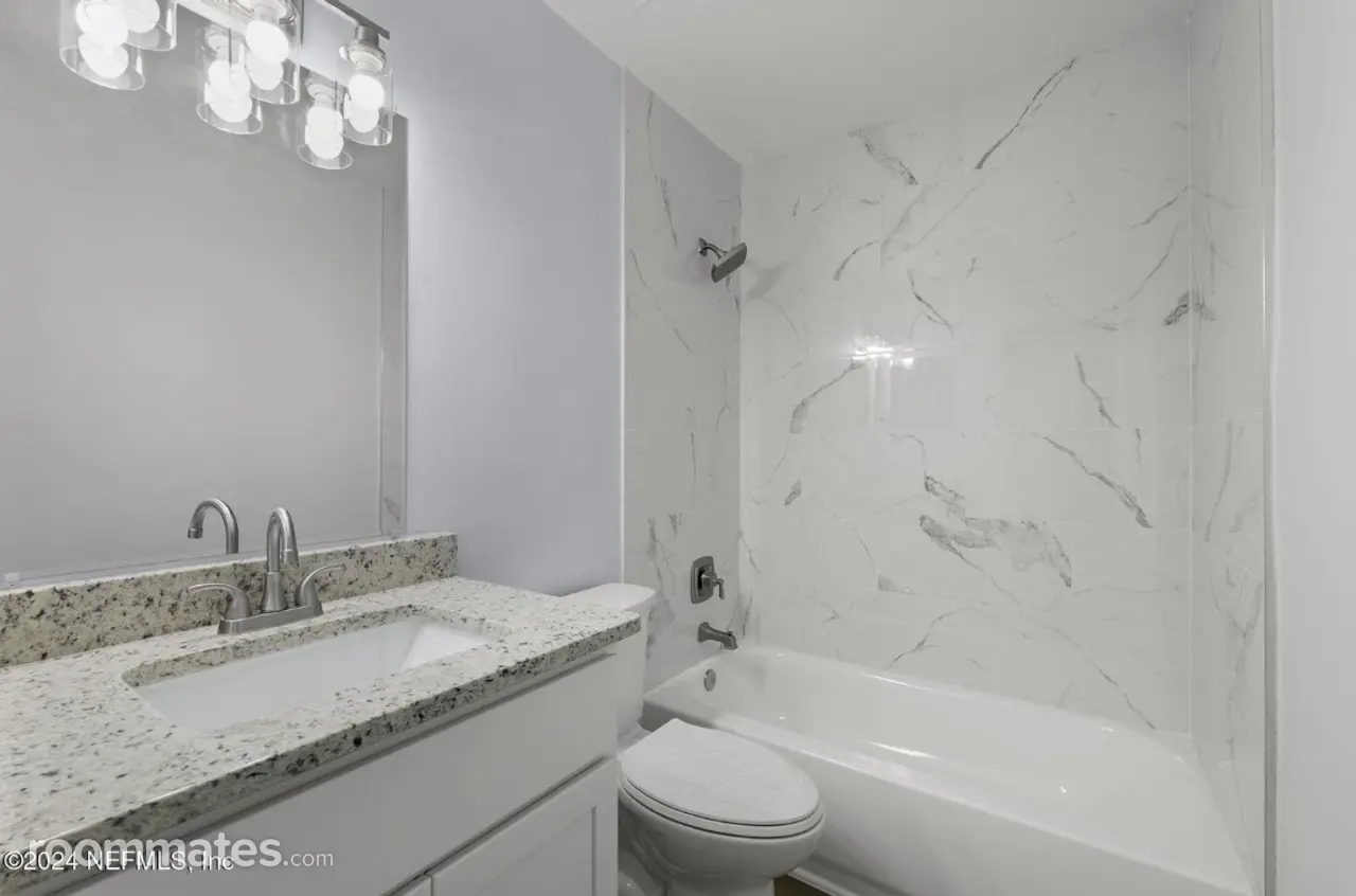 Profile photo 1 of 11