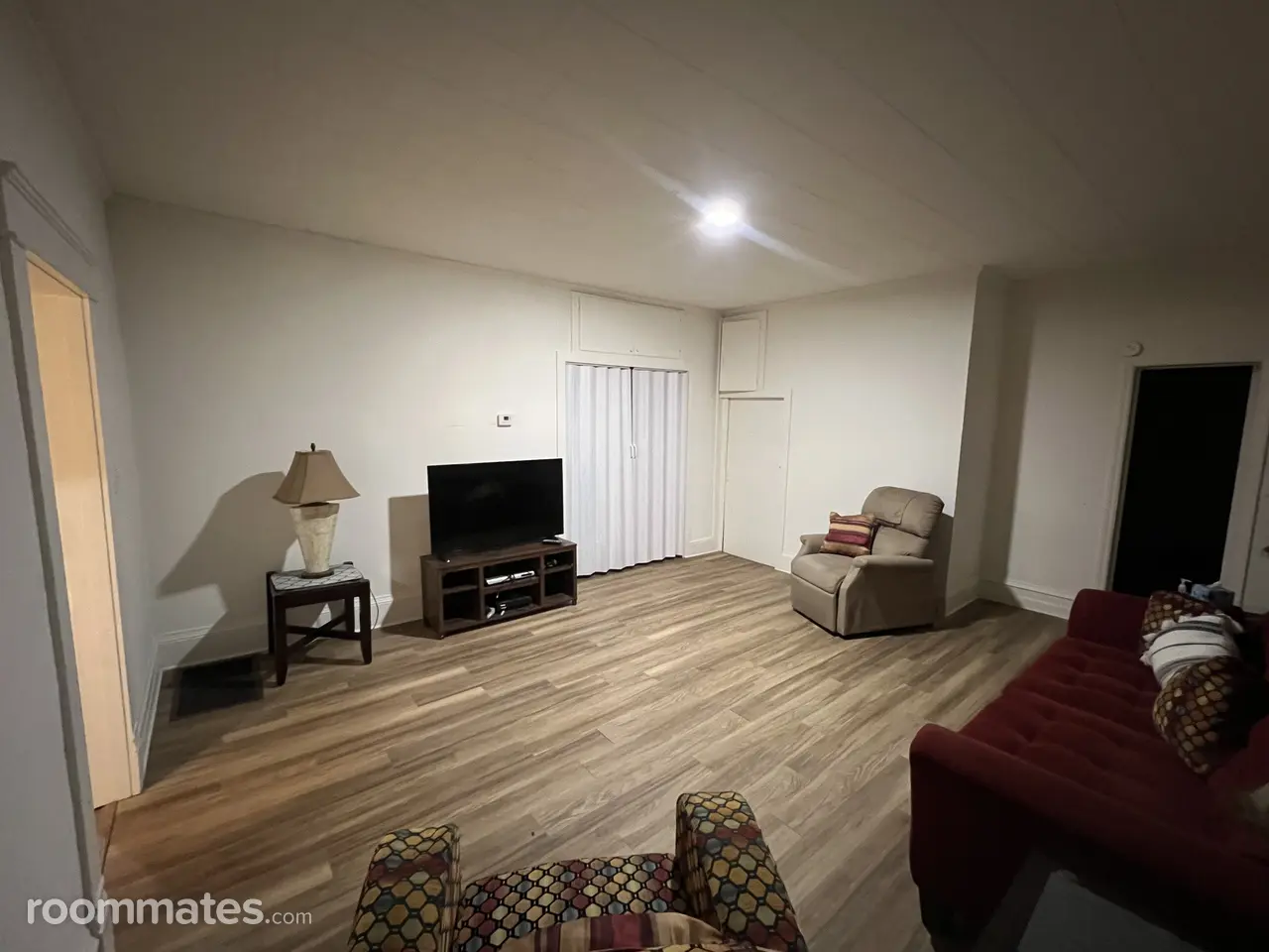 Profile photo 7 of 11