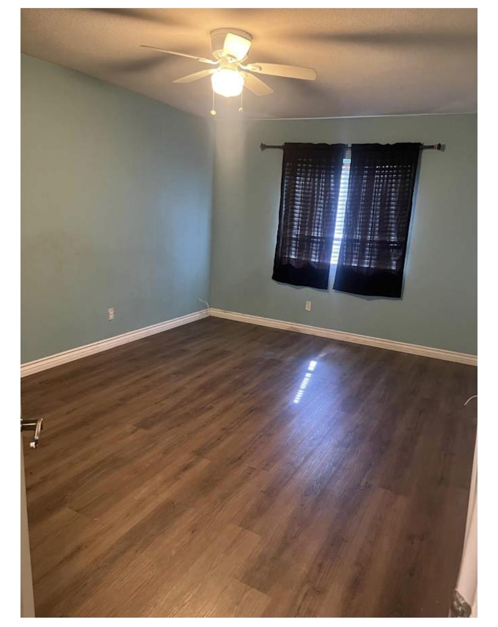 Profile photo 2 of 4