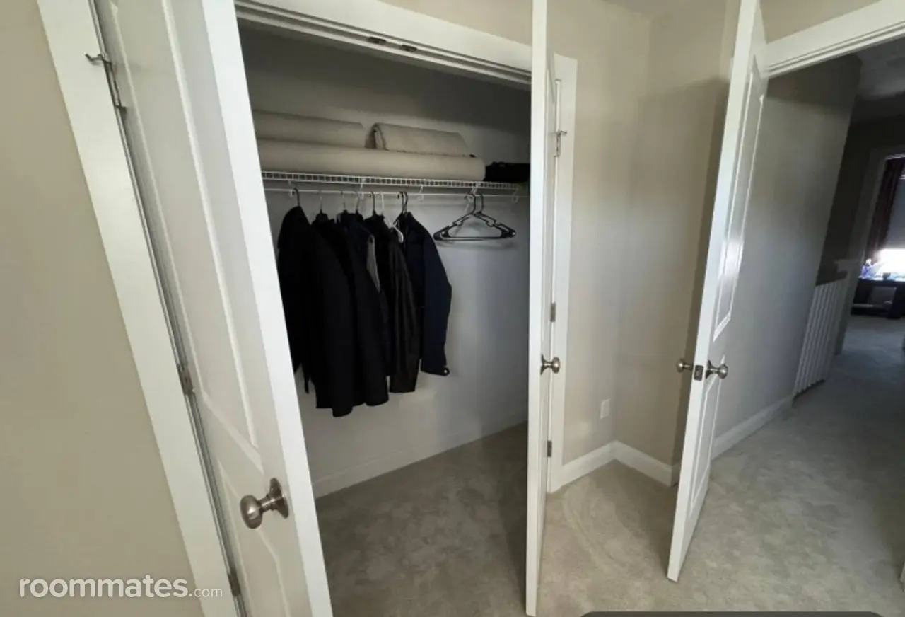 Profile photo 4 of 5