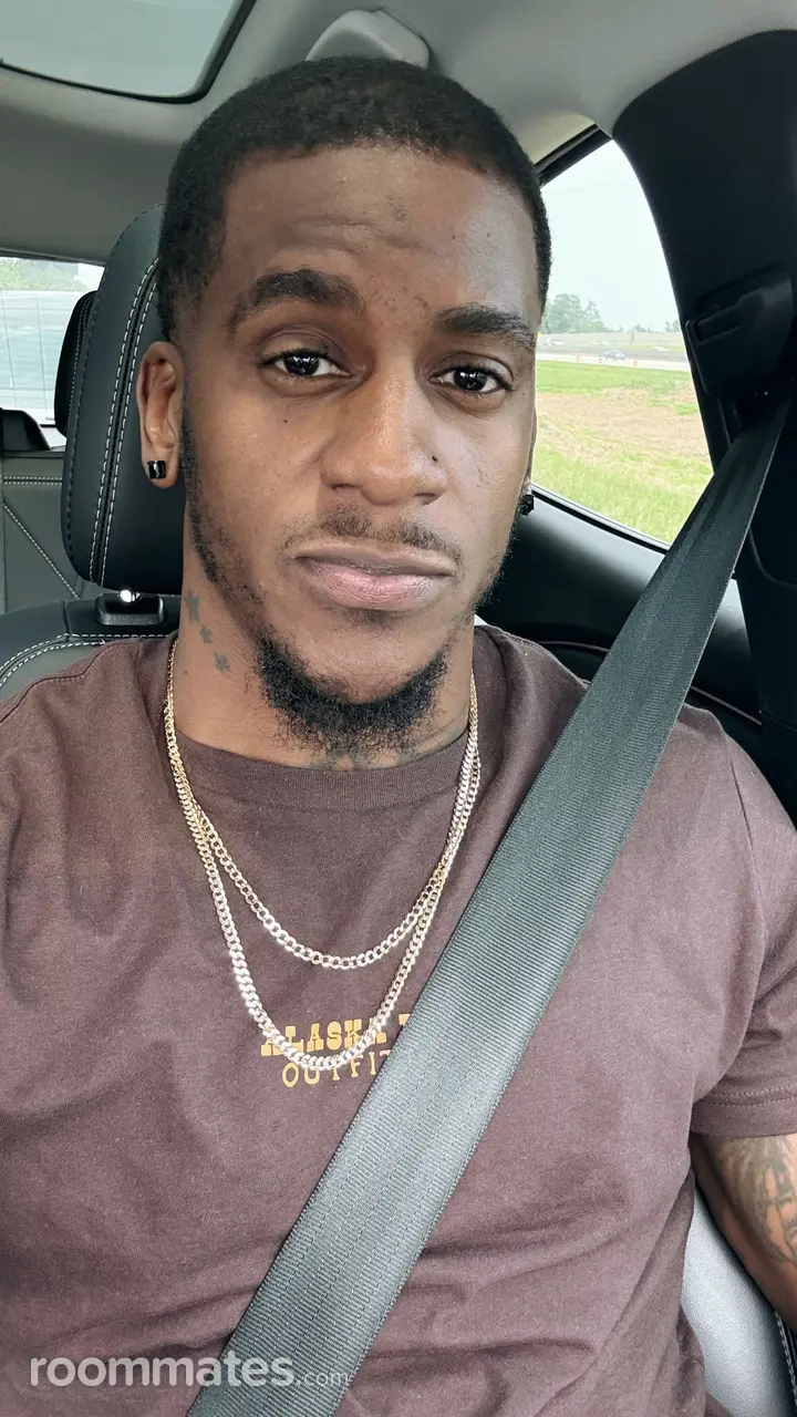 Profile photo 2 of 2
