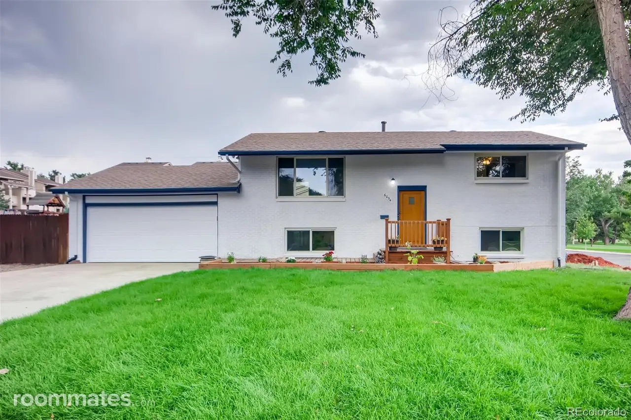 Profile photo 5 of 11