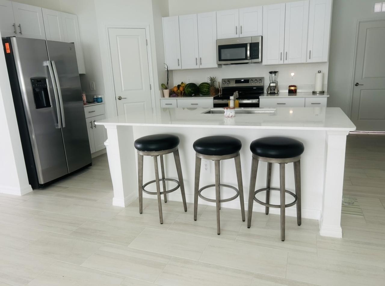 Profile photo 4 of 9