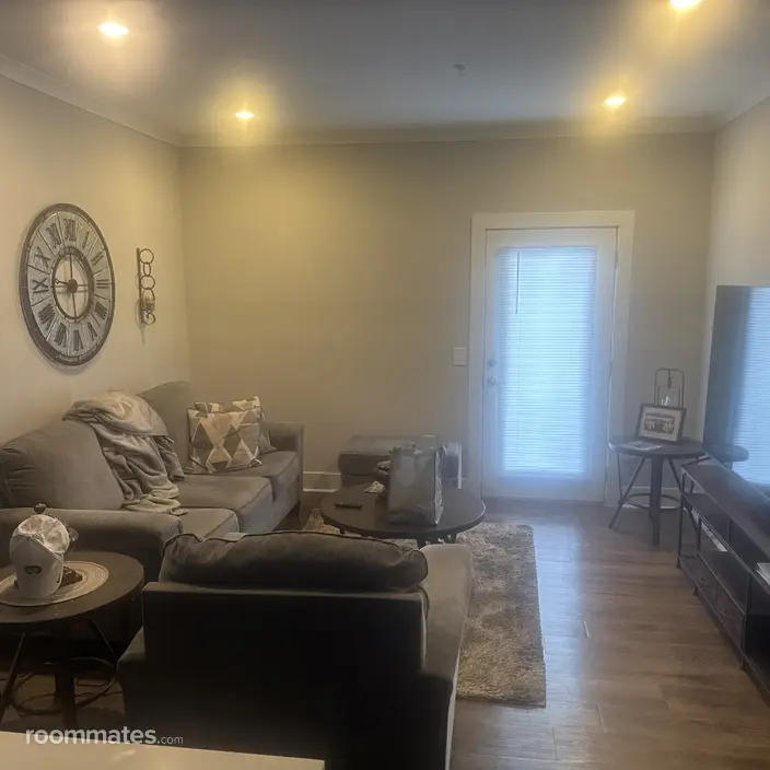 Room for rent in Daytona Beach, FL $1000, house