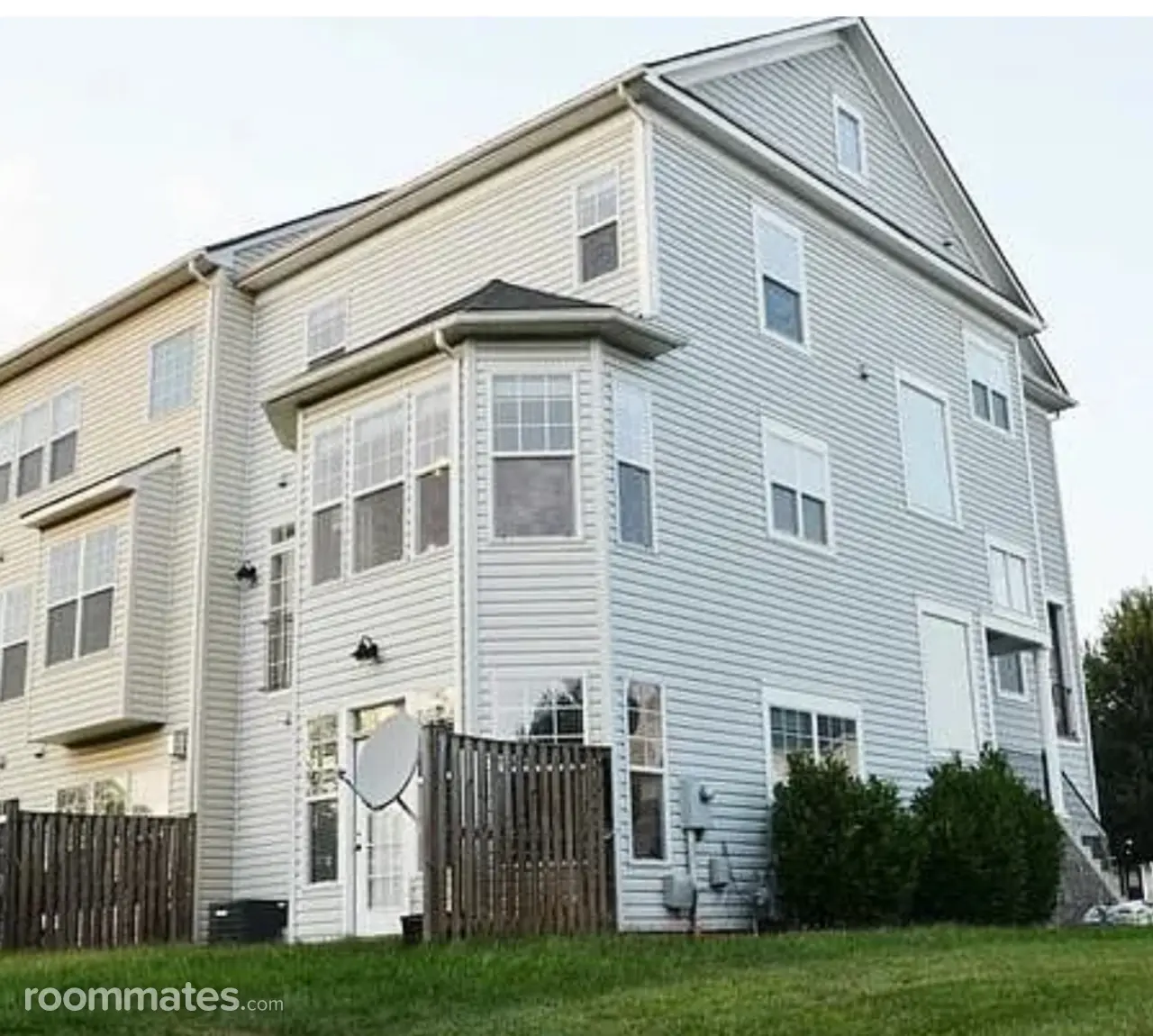 Profile photo 2 of 3