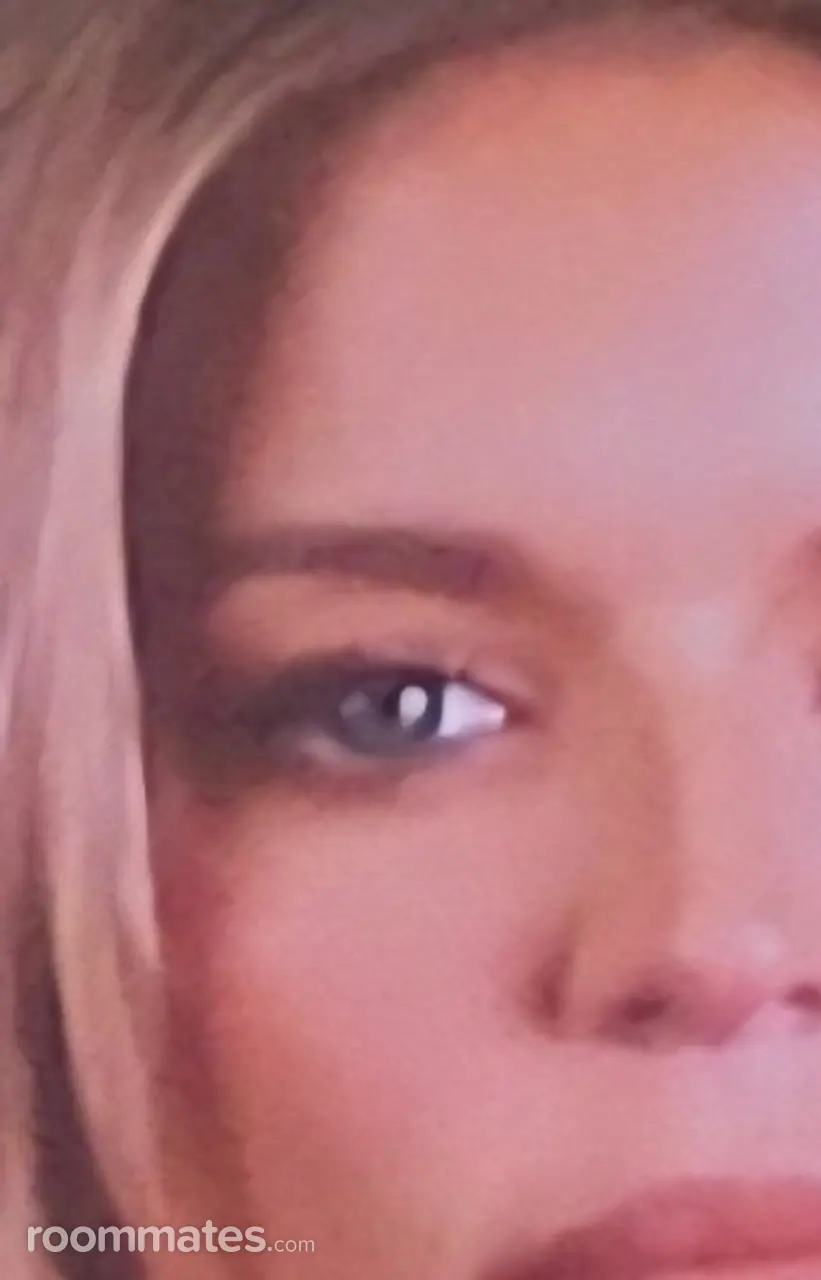 Profile photo 11 of 11