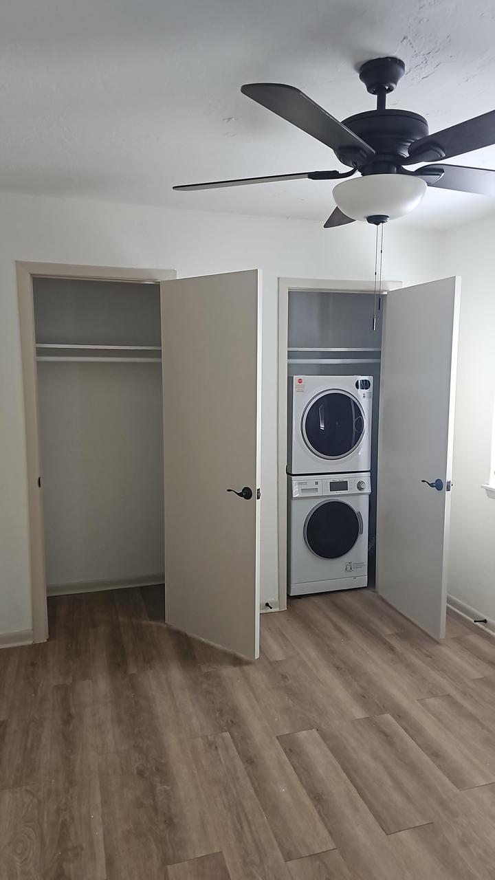 Profile photo 6 of 8