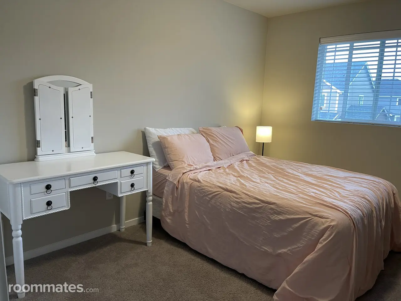 Profile photo 5 of 9