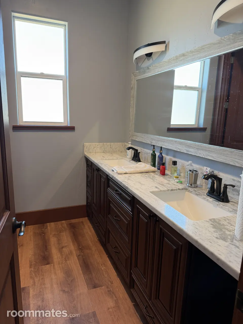 Profile photo 8 of 12