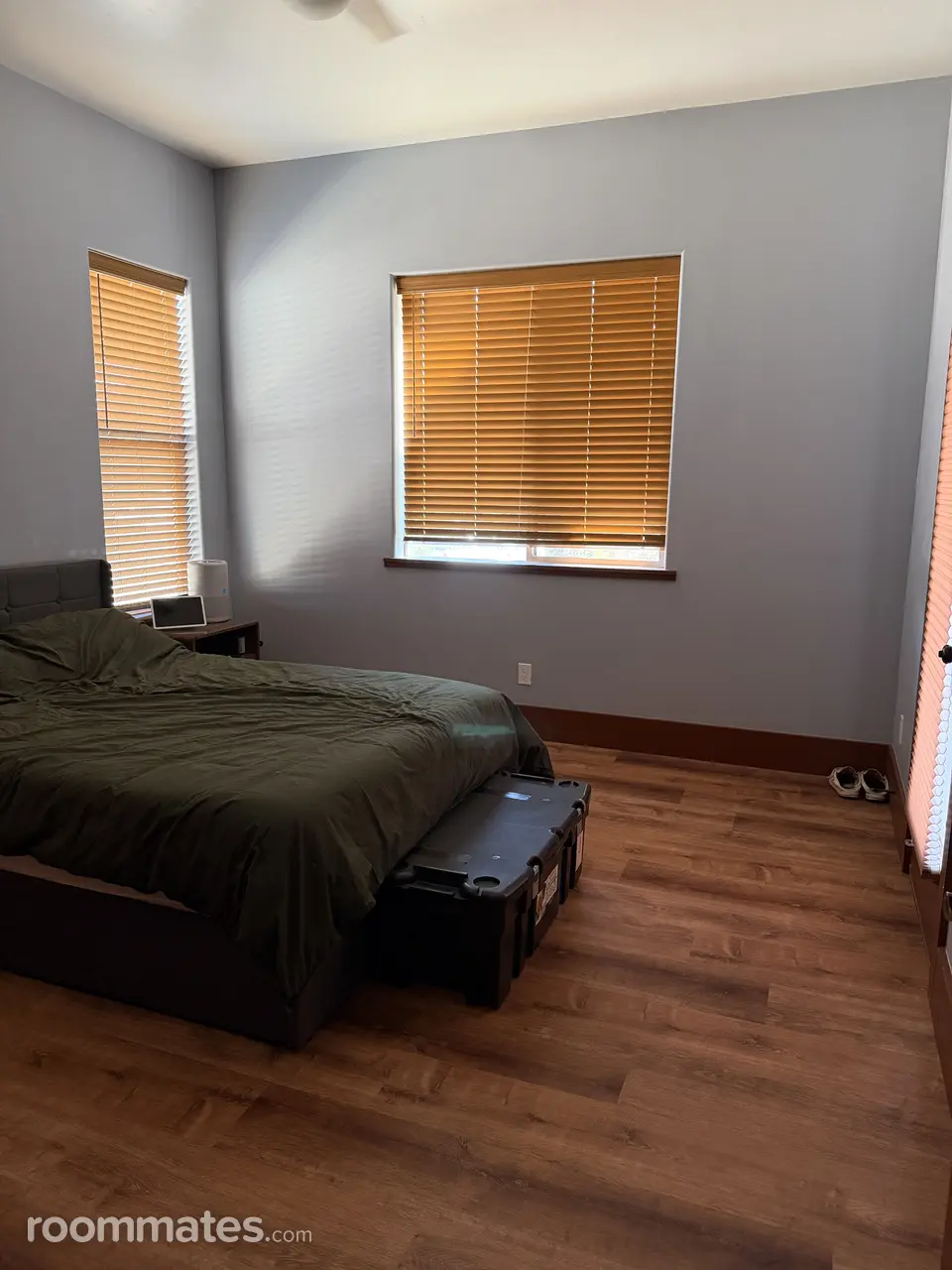 Profile photo 6 of 12