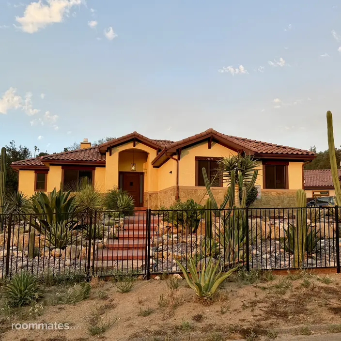 Room for rent in Valley Center, CA $2000, house