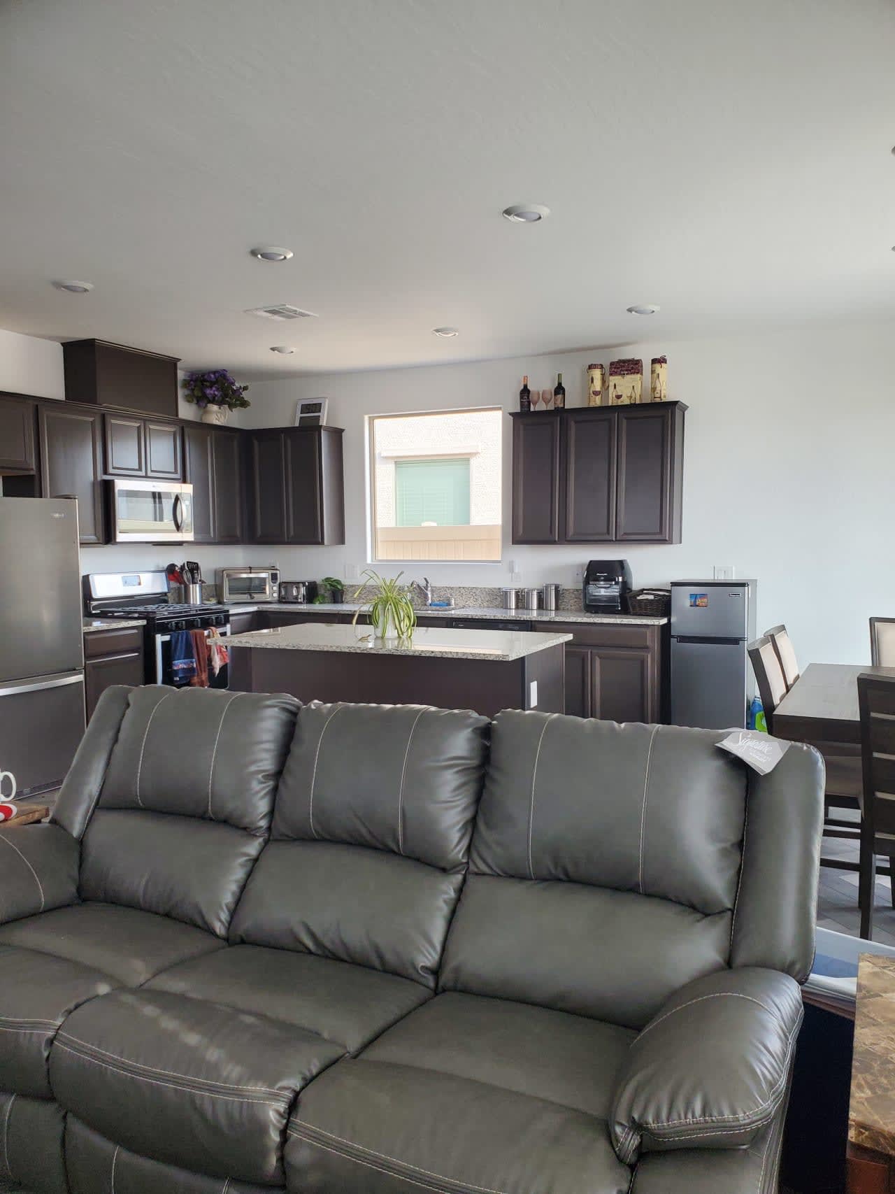 Profile photo 5 of 12