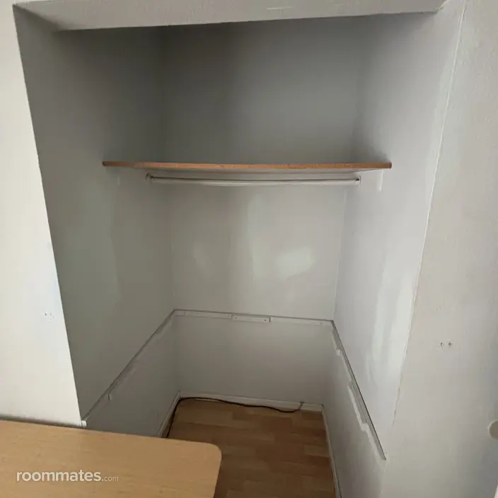 Room for rent in Sacramento, CA $563, house