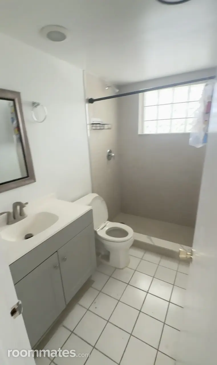 Profile photo 2 of 17