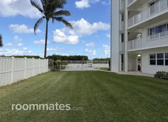 Room for rent in Riviera Beach, FL $900, condo