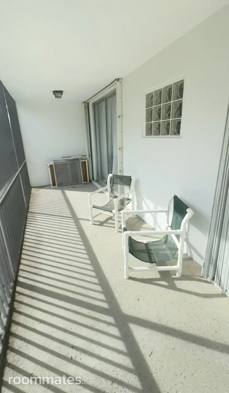 Profile photo 6 of 17