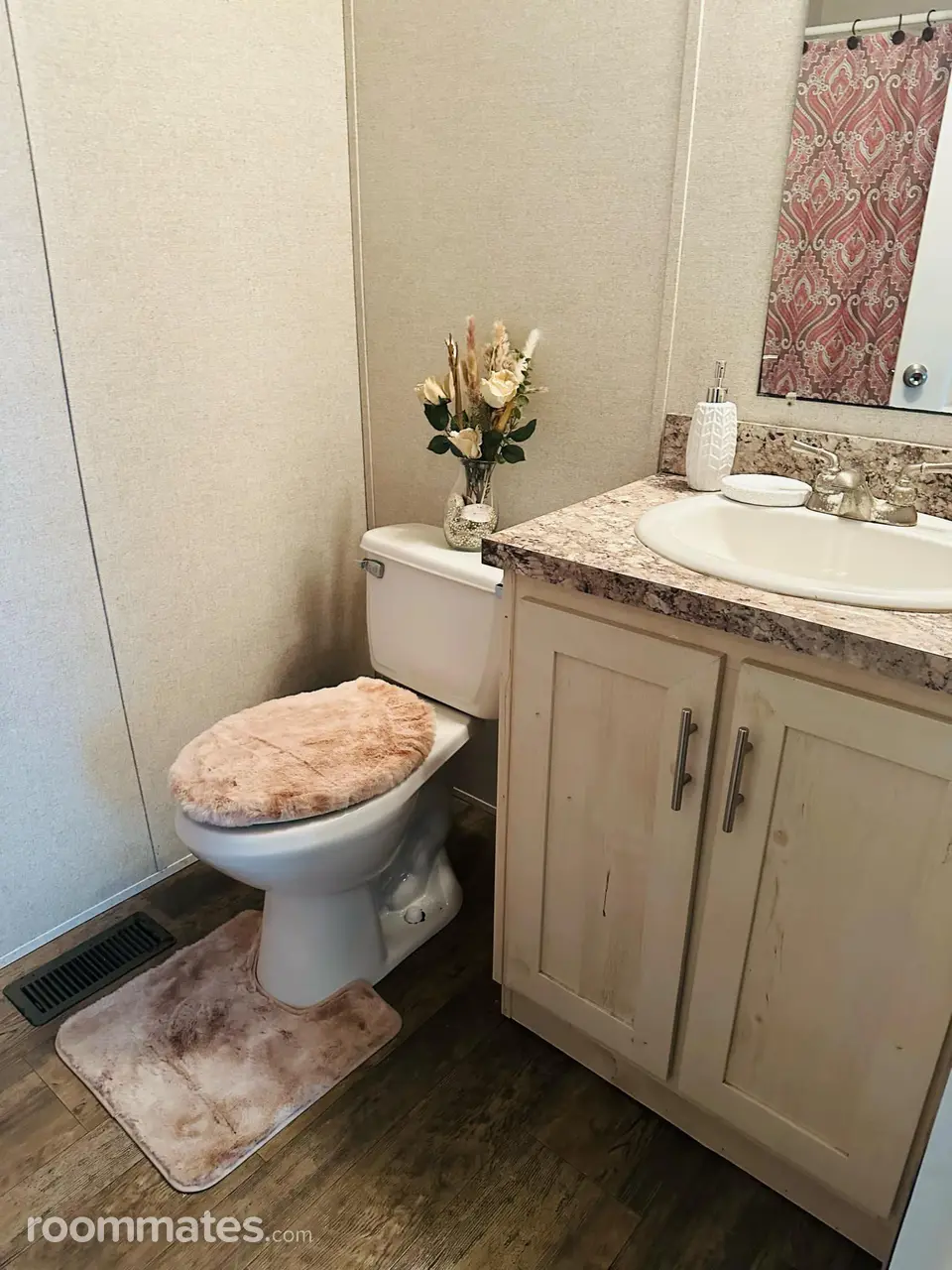 Profile photo 6 of 11