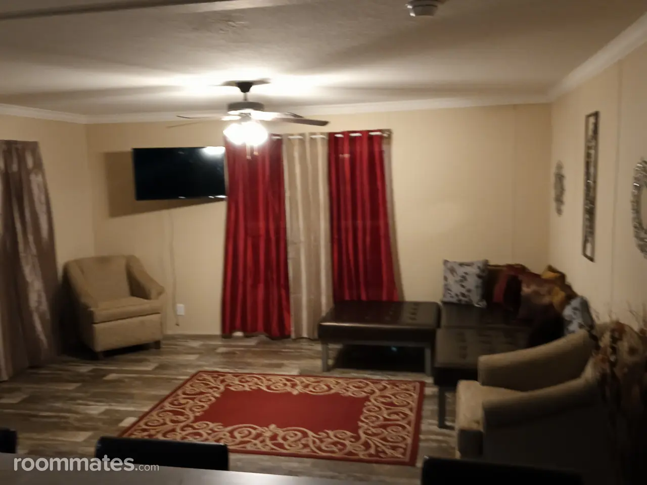 Profile photo 6 of 11