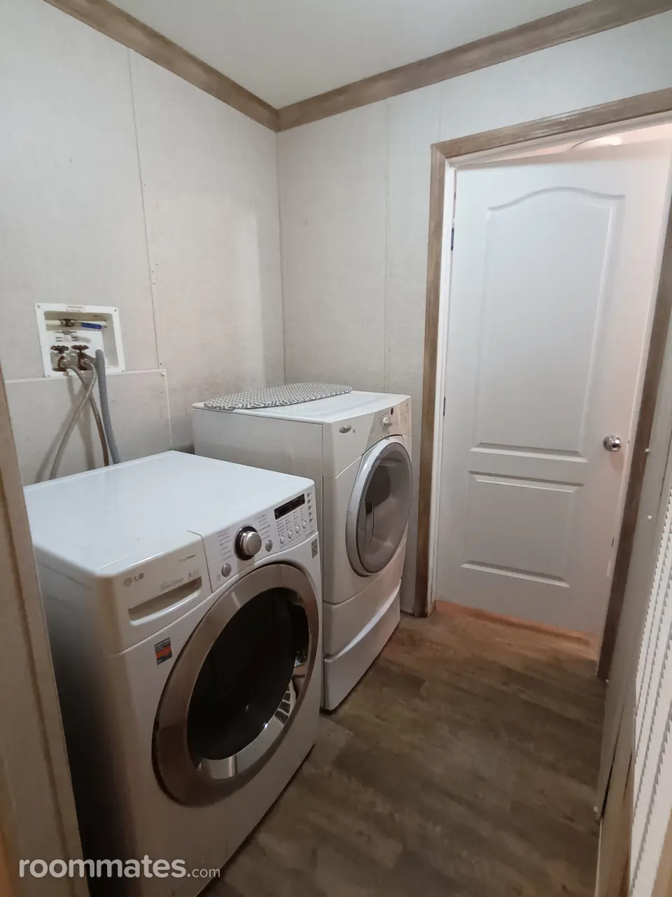 Profile photo 5 of 9