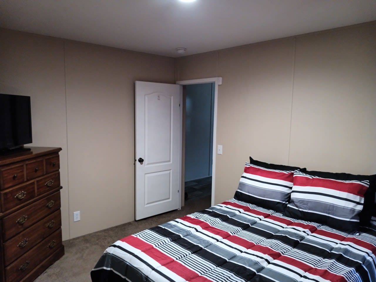 Profile photo 1 of 5