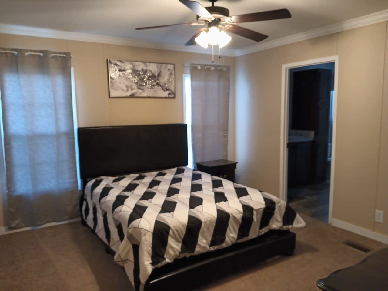 Profile photo 3 of 5